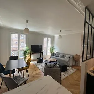 De Parigi